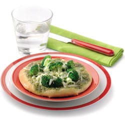Mini pizza’s with basil and broccoli | Philips Chef Recipes